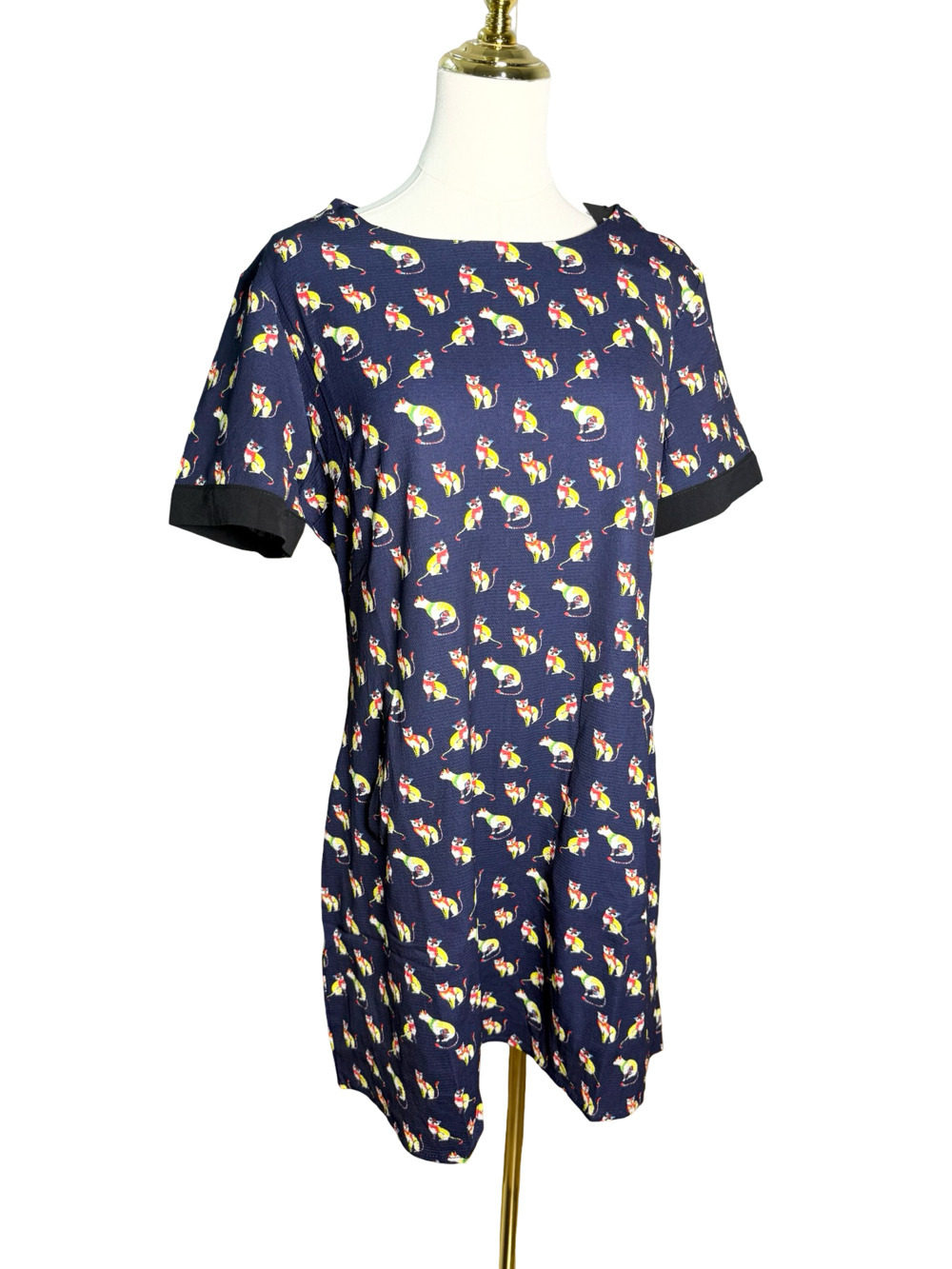 SM Wardrobe AW-33 Cat Print Short Sleeve Mini Dress